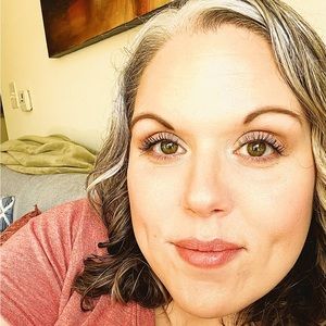 Meet your Posher, Beverly